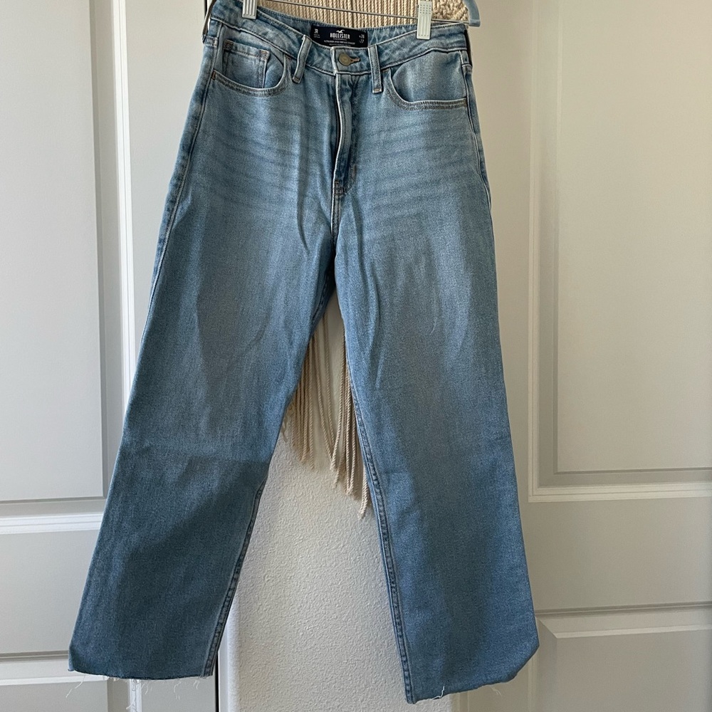 Hollister ultra high rise, vintage straight jeans